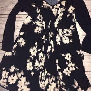 Vera Wang Dress 👗🌼